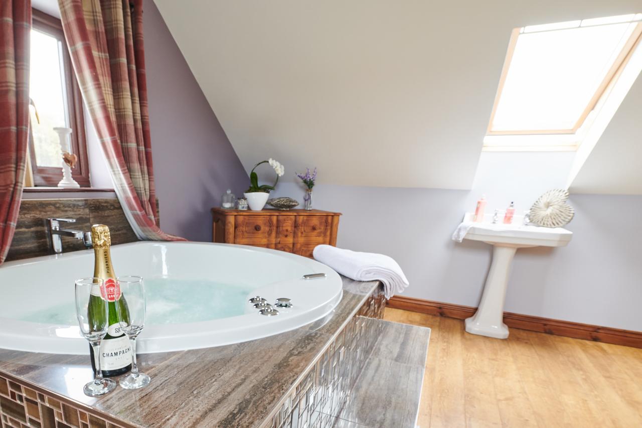Farm View Hall Bed And Breakfast Harrogate Exterior foto